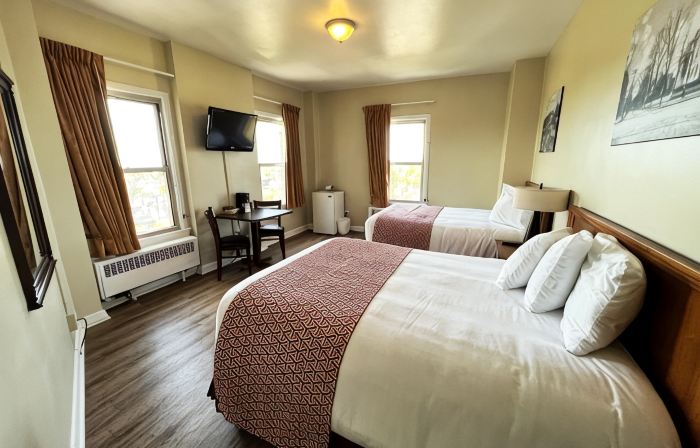 Lenox Hotel and Suites