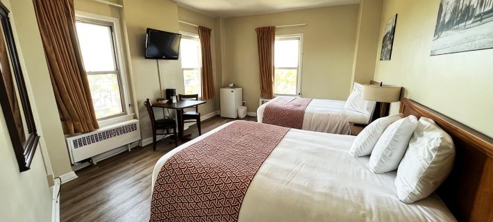 Lenox Hotel and Suites Отели в г. Буффало