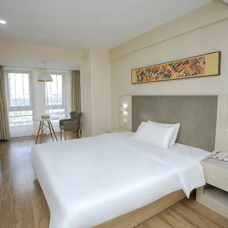 Yashang Hotel (Lu'an Railway Station)