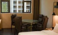 QIXI E-SPORTS HOTEL