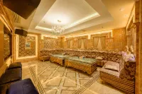 Wanjia Dongfang Hotel - موقف سيارات