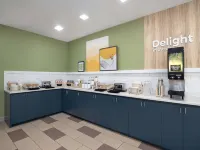 Spark by Hilton Destin - breakfast