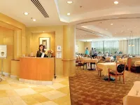 Hilton Santa Monica Hotels near Ocean Avenue