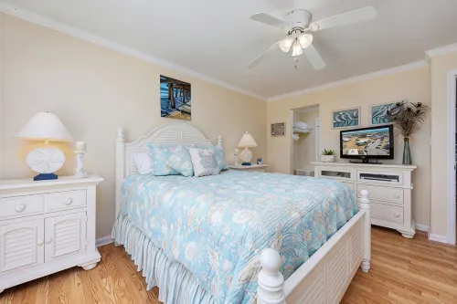 Beach Access - Cozy  2-BD Pet Friendly Kitty Hawk Condo with pool, W&D, tennis