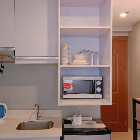 Citispace 1BR Unit Ridgewood Towers Near BGC #RW09