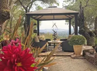 Resort-Like Villa, 50' Infinity Edge Pool, Garden, Peaceful, Luxurious - Villas