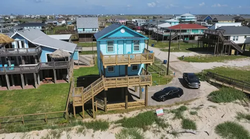 Beachfront Luxe! Recent Build! On Sand Pet Friendly!  Ocean Front! Restaurants - 4-Star