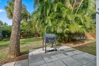 Mango Tree by the Sea, Hutchinson Island - Bungalow B! - 3-نجوم