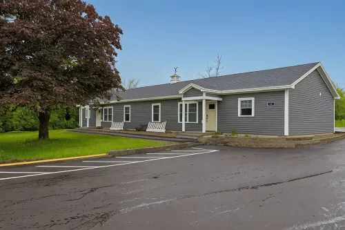 Charming 3-bedroom house with a Pond View/pet friendly