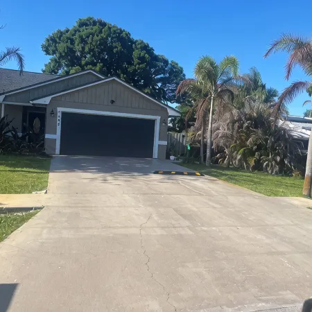 1 bedroom 1 bath apartment, private entrance