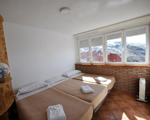 Apartamentos Bulgaria Hotels in Monachil