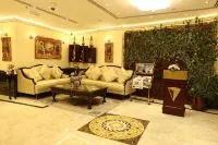 La Villa Palace Hotel