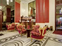 Pekin Hotel Hotel dekat Frunzenskaya