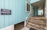 Oceanfront 2Br Condo, Steps to Beach, Pool, First Floor, Easy Access - 2-Star