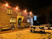 Braunston Manor Cottage: 4-poster beds & ensuites - Wifi