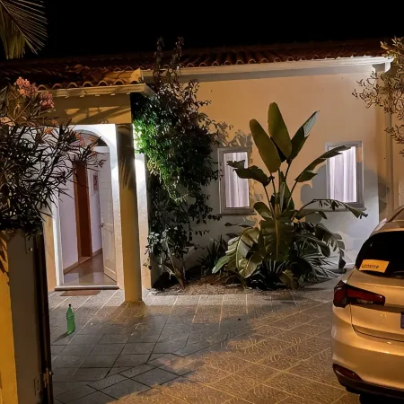 Casa Oliva-Panorama: Large designer apartment, fantastic views, heated pool