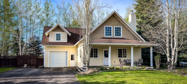 Cozy Idaho Mountain Cottage- Close to downtown and Targhee Resort AC new in 2023 Hoteles en Driggs