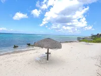 Beautiful Ocean Front Sea Lodge in Cayman Kai