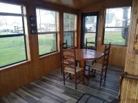 Spacious Home Off Lake St Clair On Harsens Island - Homestays