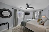 Burney Falls Bungalow - Comfy Atmosphere - Great Location!