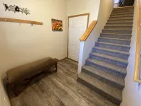 Quiet, comfortable, and central Cody location! Sleeps up to 5. - Bungalows