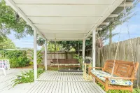 3BR Peaceful Pond Paradise near Clearwater, Highland Rec w/ Free Parking & Wi-Fi - 4-Star