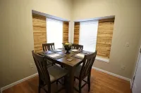 Culberhouse Cottage - Executive/Vacation Rental - 3-Star