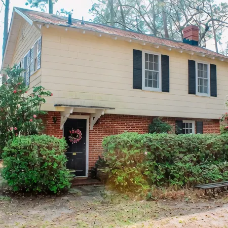 The Fabled Blue-Remodeled Guest Cottage on The Hill