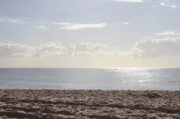 2 Bed apartment opposite the beach