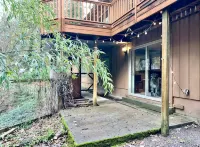 Spacious Chalet Mountain Retreat in Mt. Hood Village - 3-Star