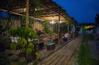 The Upcycled Hostel - Pet-friendly