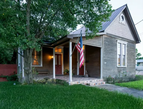 Downtown, Free wine, Courtyard, Porches, 1885, Keyless, Private