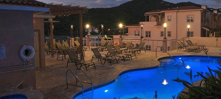 Gorgeous one bedroom penthouse with breathtaking view Hotels in Saint John