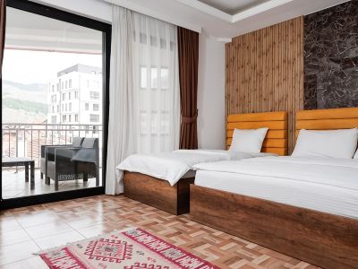 Denis Hotel