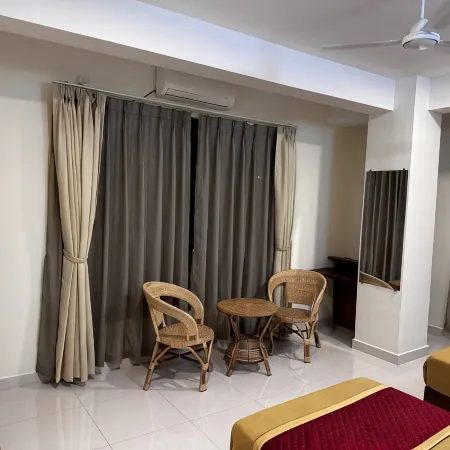 Hotel Evergreen 9
