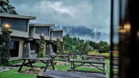 Pondok Wisata & Villa Umbul Sidomukti - ที่มีที่จอดรถ