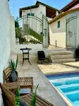 2 bedroom Villa with Pool and Stunning Ocean Views. - 3-Star