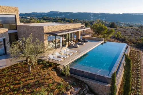 Newly constructed Luxurious Family Villa with Infinity Sunset & Tennis court! - Gym