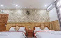 Tuong Vi Hotel - parking