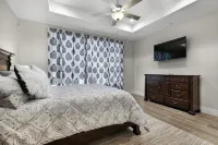 Pristine 3-Bedroom Home Near Canyon Lake!