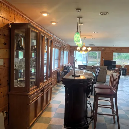 Large beautiful ocean front studio with private dock