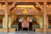 Peak Edge Hotel - breakfast