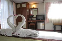 Natacha Hotel - Airport Shuttle