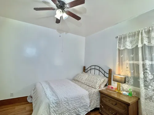 Charming 2-bedroom apartment in Pleasant Blasdell with morning breakfast. - 2-Star