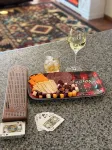 4-bed Cabin- ATV/UTV trail access from the driveway with a bar/covered patio