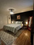 Highly Rated 3 Bed,3 Bath, 0 Cleaning Fee Dog Friendly  Additional Daily Fee. - Hytter