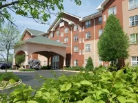 Hawthorn Suites by Wyndham Louisville East