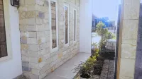 Raden Hill Villa N Pool