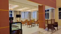 阿布亞宮殿酒店莫亞萊 - 早餐