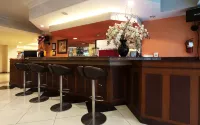 Sari Ater Kamboti Hotel Bandung - bar